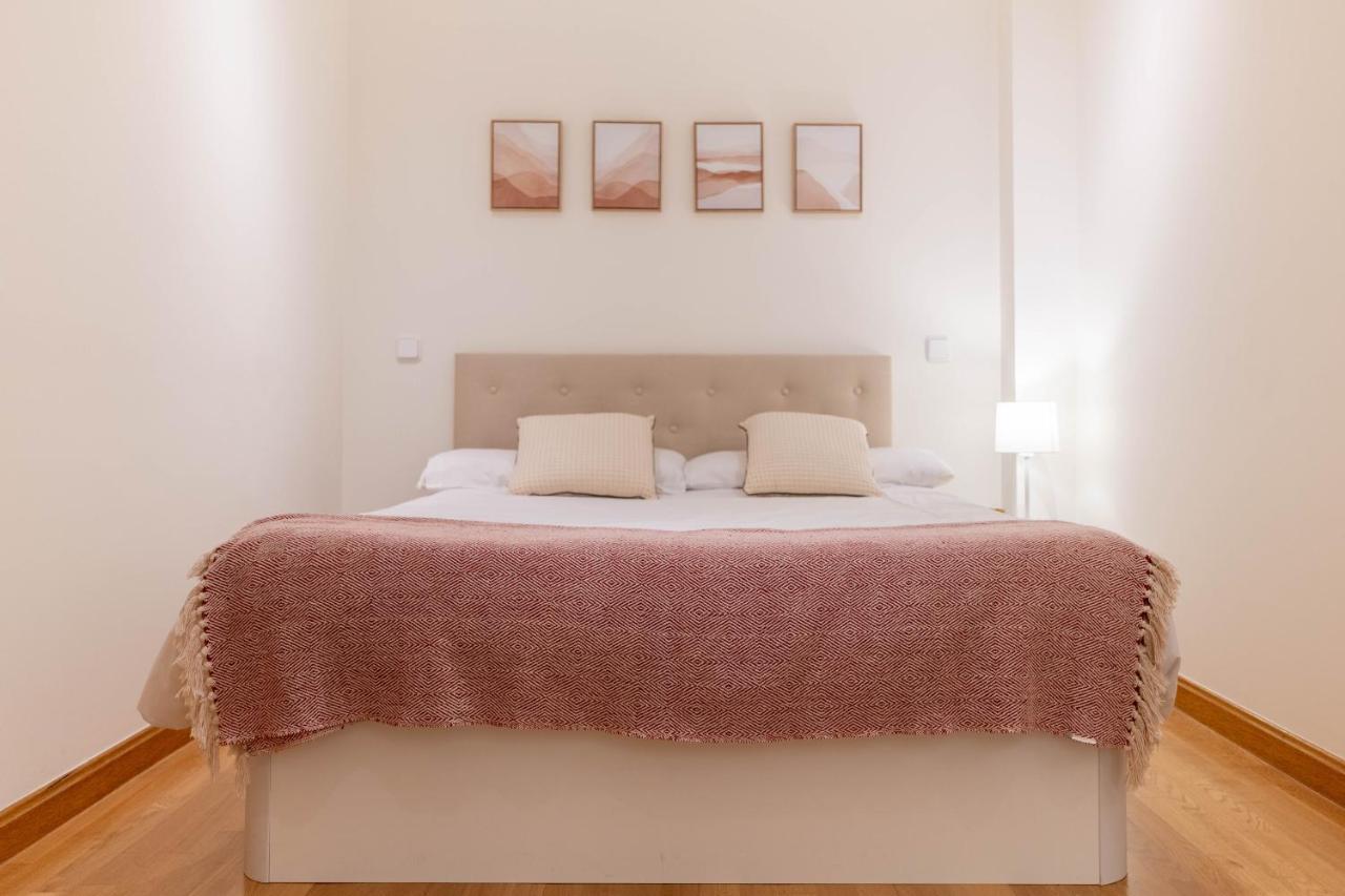 Amazing Apartment In Huertas Madri Exterior foto